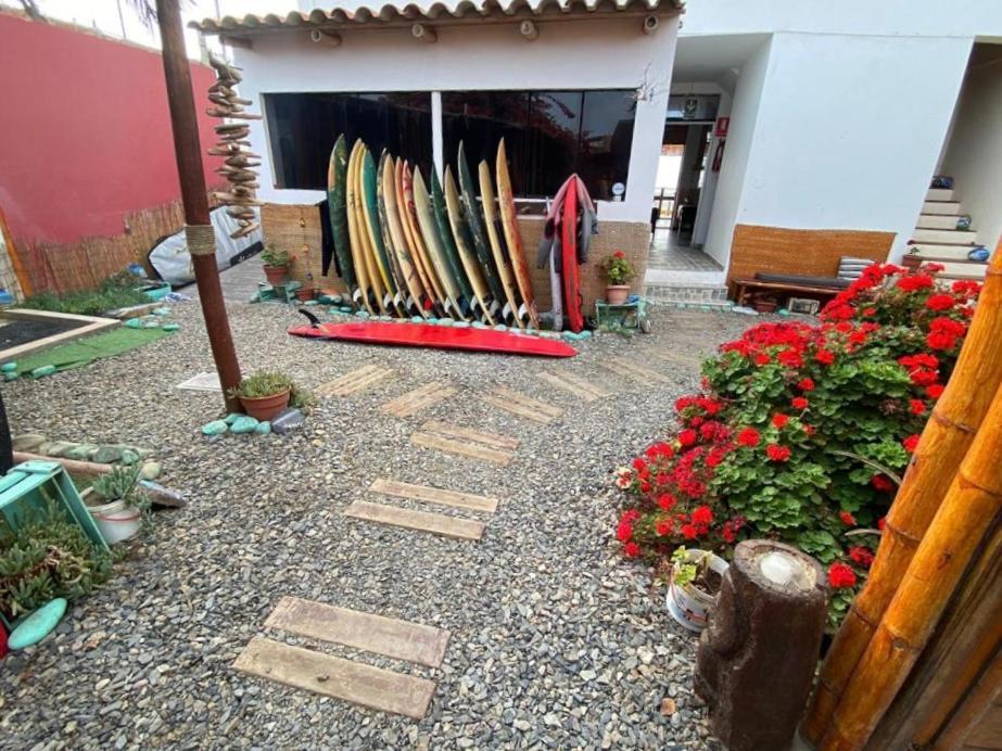 Отель Surf House Chicama Пуэрто Чикама Экстерьер фото