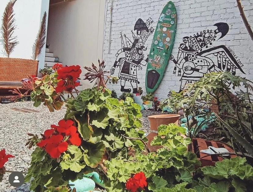 Отель Surf House Chicama Пуэрто Чикама Экстерьер фото