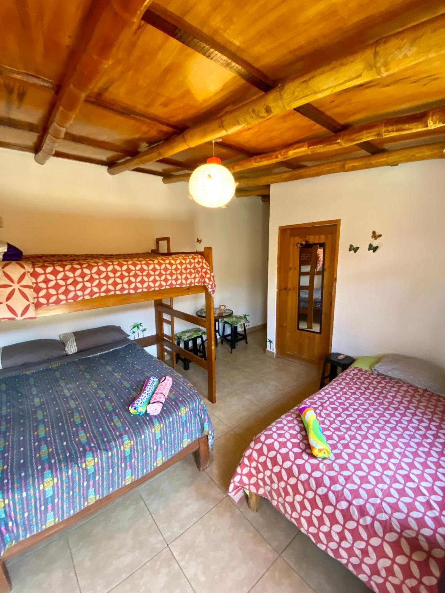 Отель Surf House Chicama Пуэрто Чикама Экстерьер фото